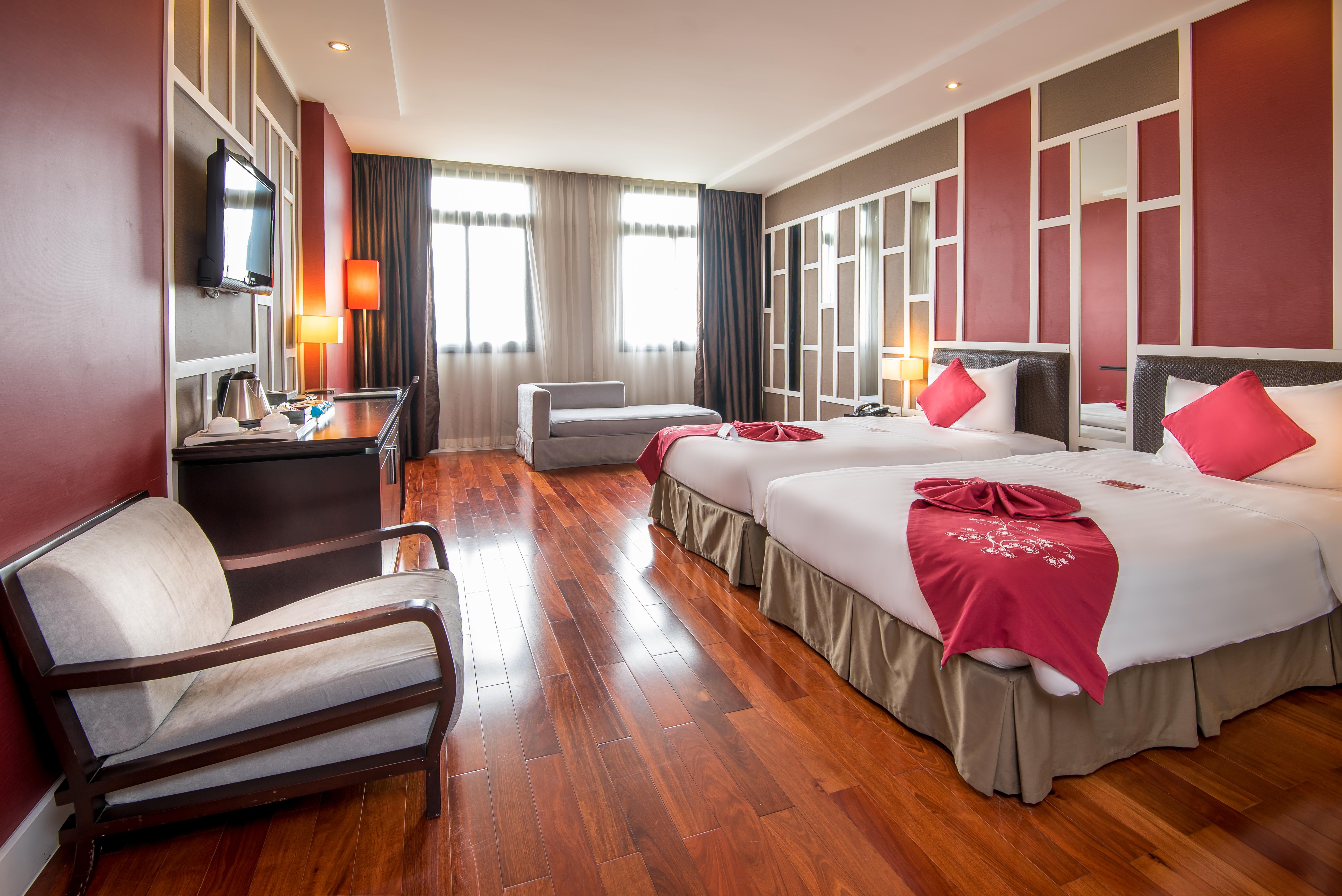 Royal Lotus Hotel Ha Long Esterno foto