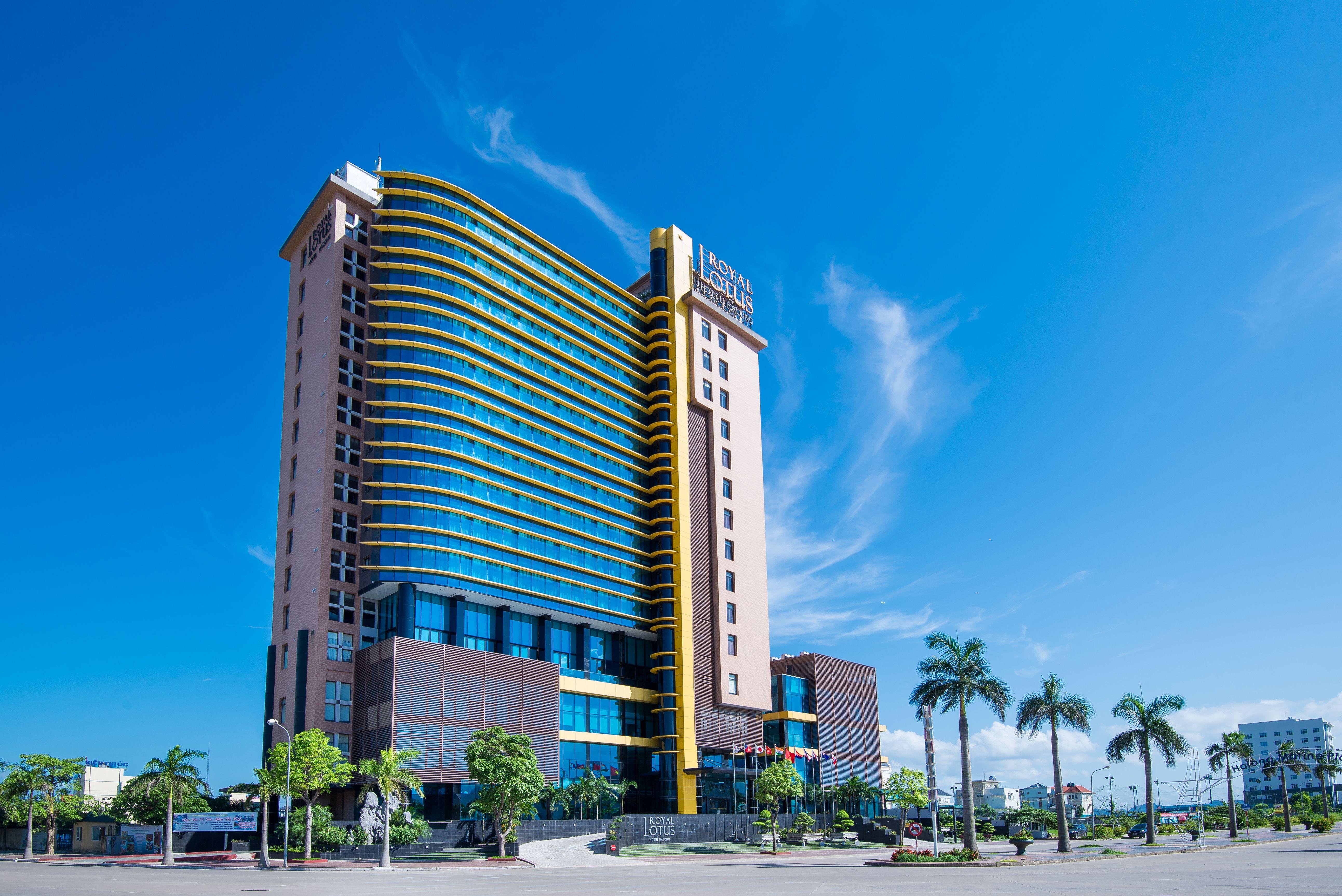 Royal Lotus Hotel Ha Long Esterno foto