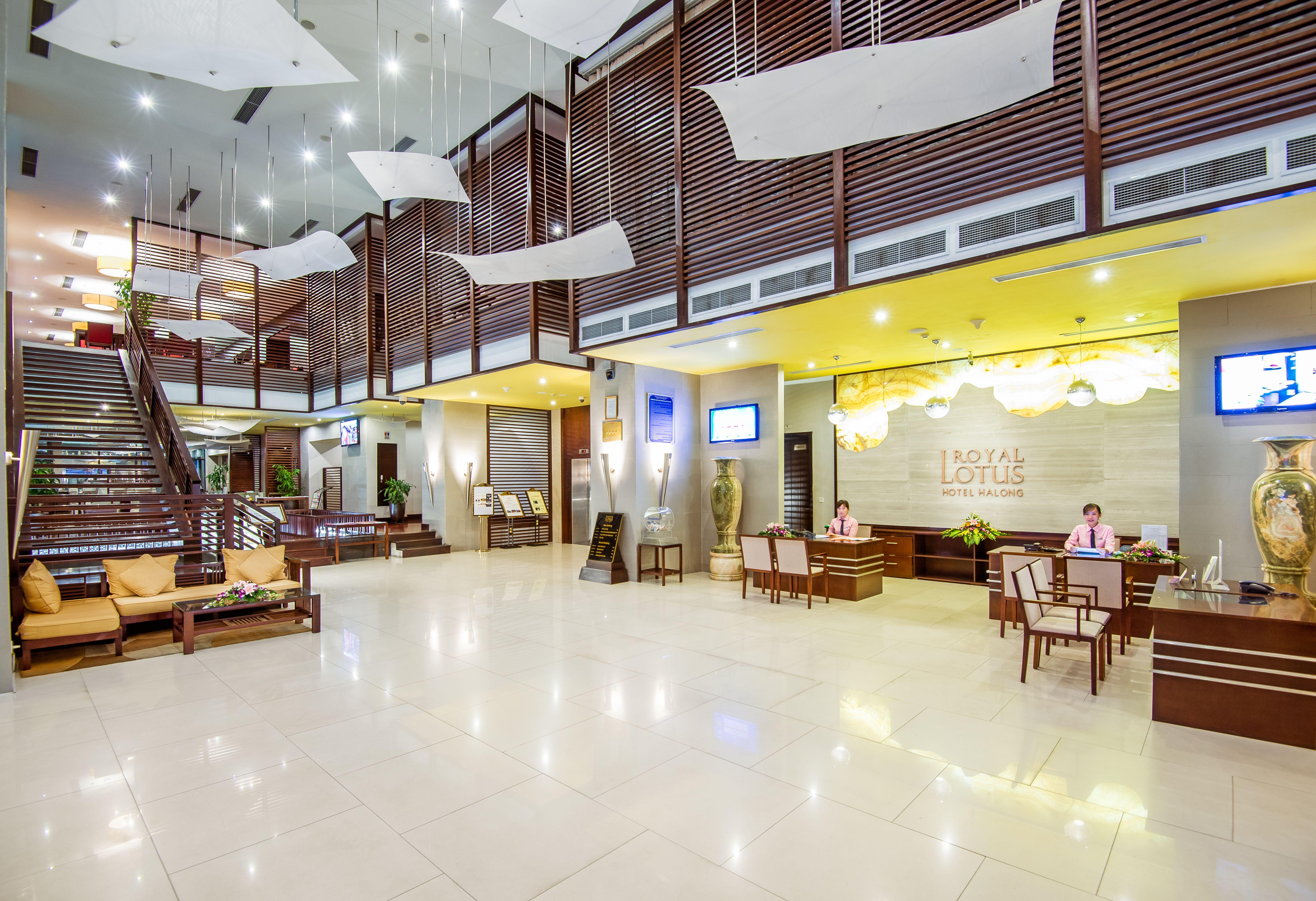 Royal Lotus Hotel Ha Long Esterno foto