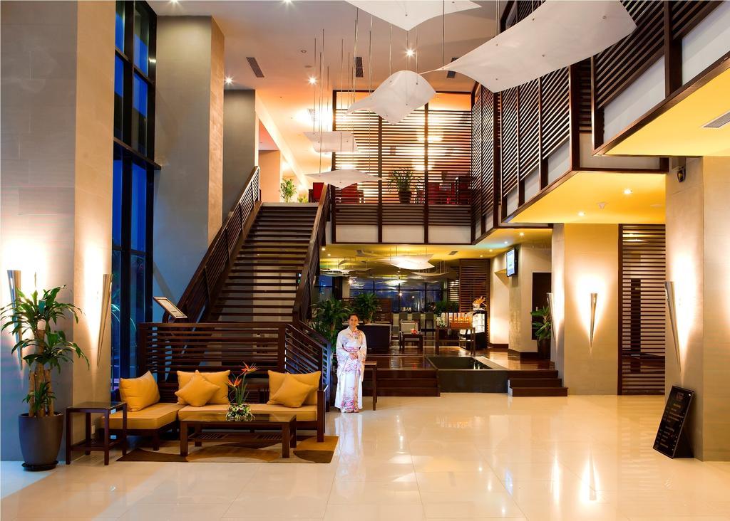 Royal Lotus Hotel Ha Long Esterno foto